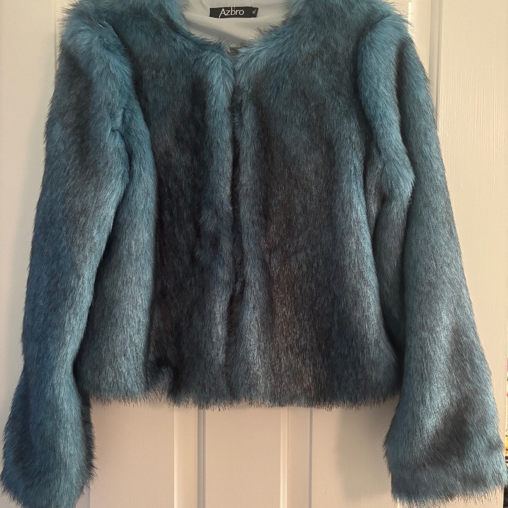 Ladies Faux Fur Coat